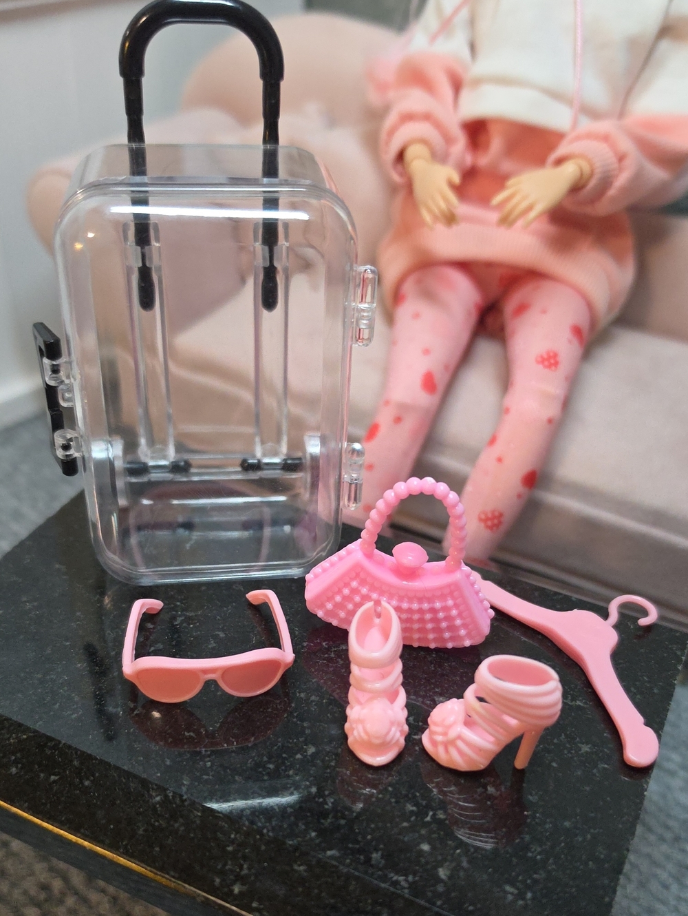 ✨ Fashion Bag & Accessories Set – Barbie Size
